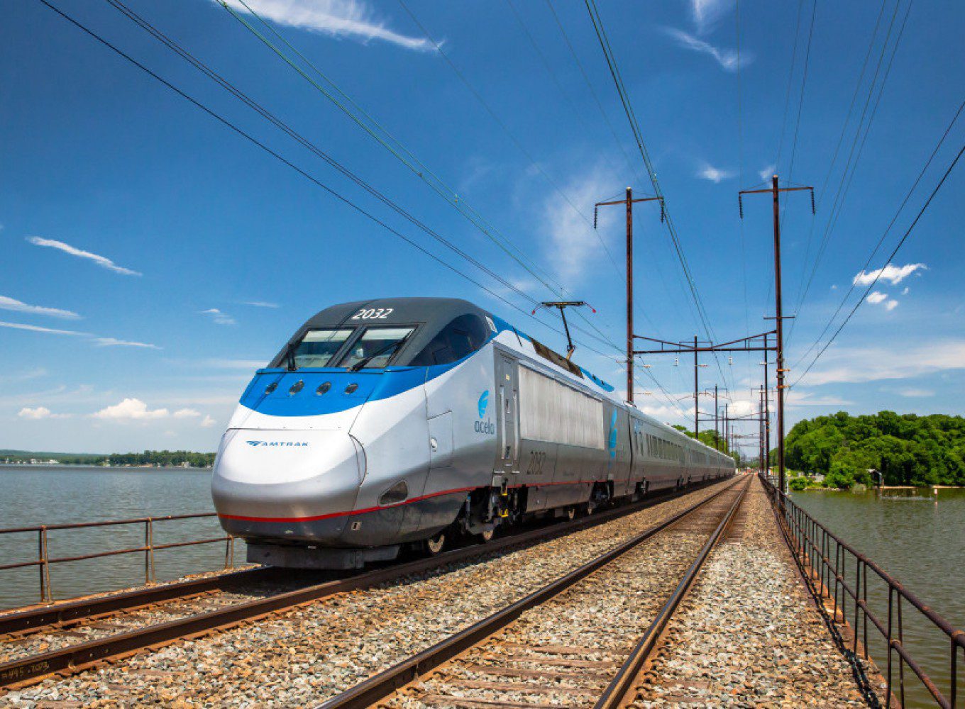 Next-Generation Passenger Wi-Fi Launching on Amtrak Trains - Icomera