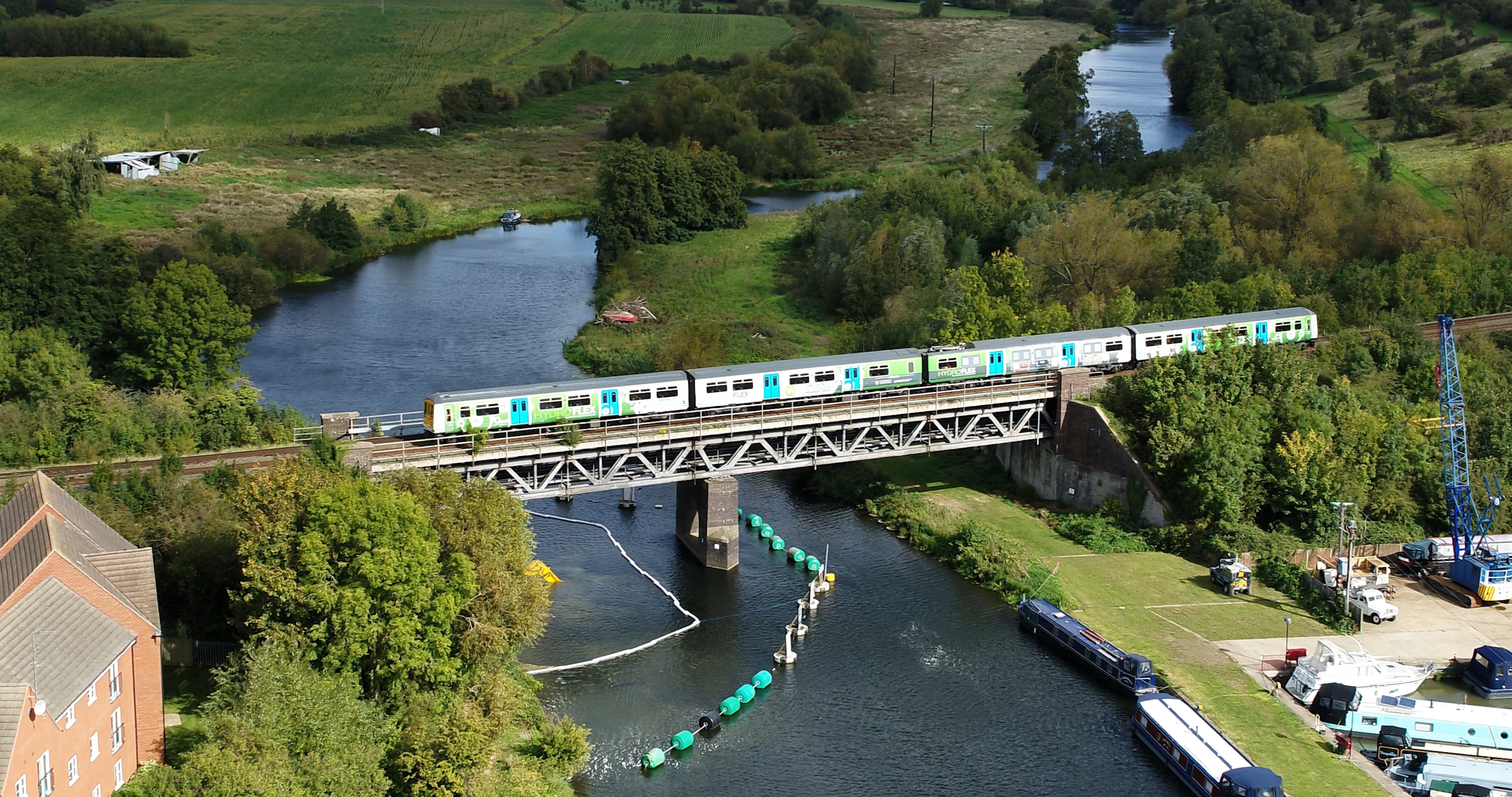 DG8 Plays a Key Role in the Launch of HydroFLEX, the UK’s First Hydrogen-powered Train