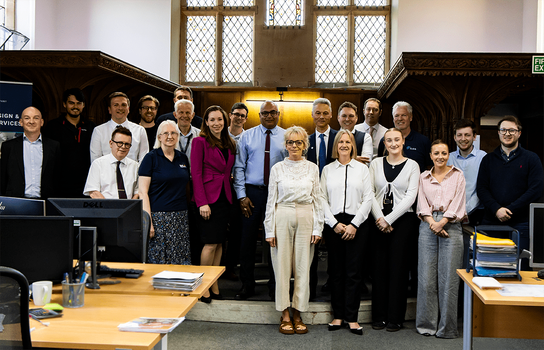 Derby MPs Catherine Atkinson and Baggy Shanker Visit Icomera’s DG8 Office